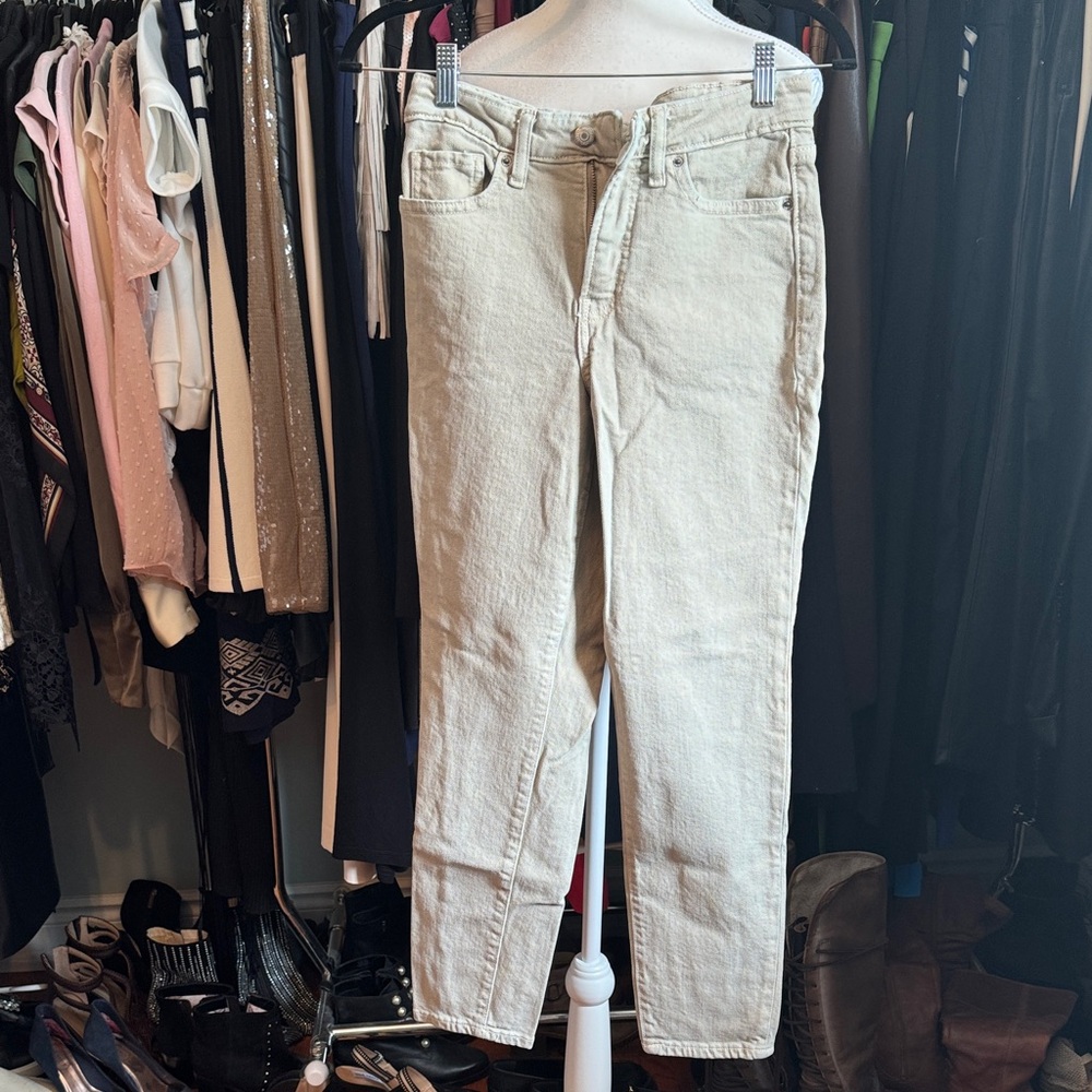 Old Navy Women's Beige Ankle Jeans